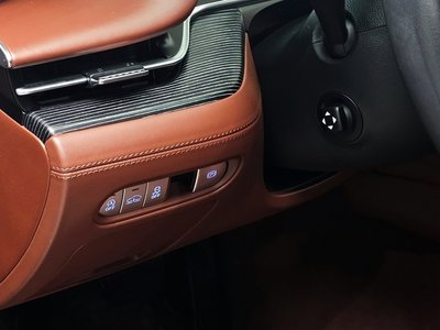 صورة مصغرة 16 لـ 2024 Genesis G90 (RS4)