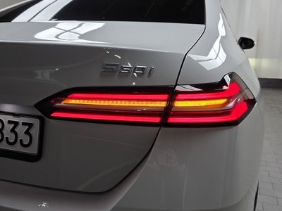 BMW 5 SERIES - 10