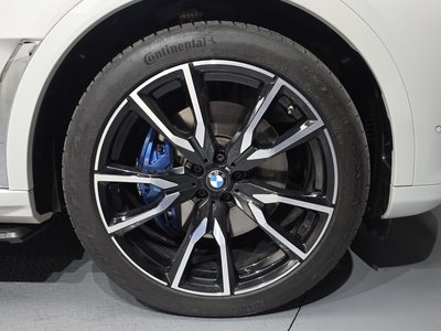 صورة 8 لـ 2020 BMW X7