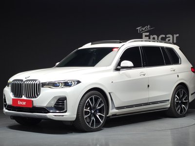 2020 BMW X7 照片 1