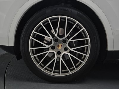 PORSCHE CAYENNE - 6