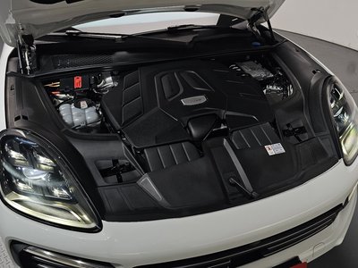 PORSCHE CAYENNE - 7