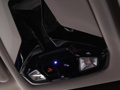 2025 BMW X1 — миниатюра 77