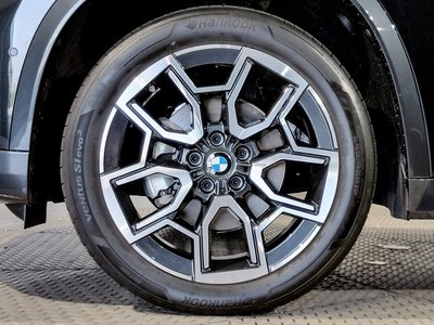 2025 BMW X1 — миниатюра 24