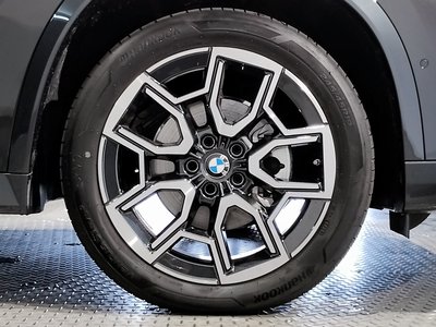 2025 BMW X1 — миниатюра 21