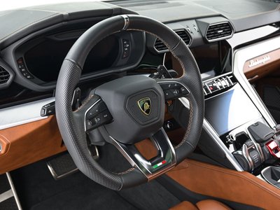 2020 Lamborghini URUS thumbnail 21