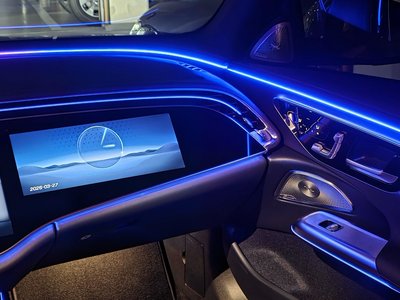 MERCEDES-BENZ E-CLASS - 9