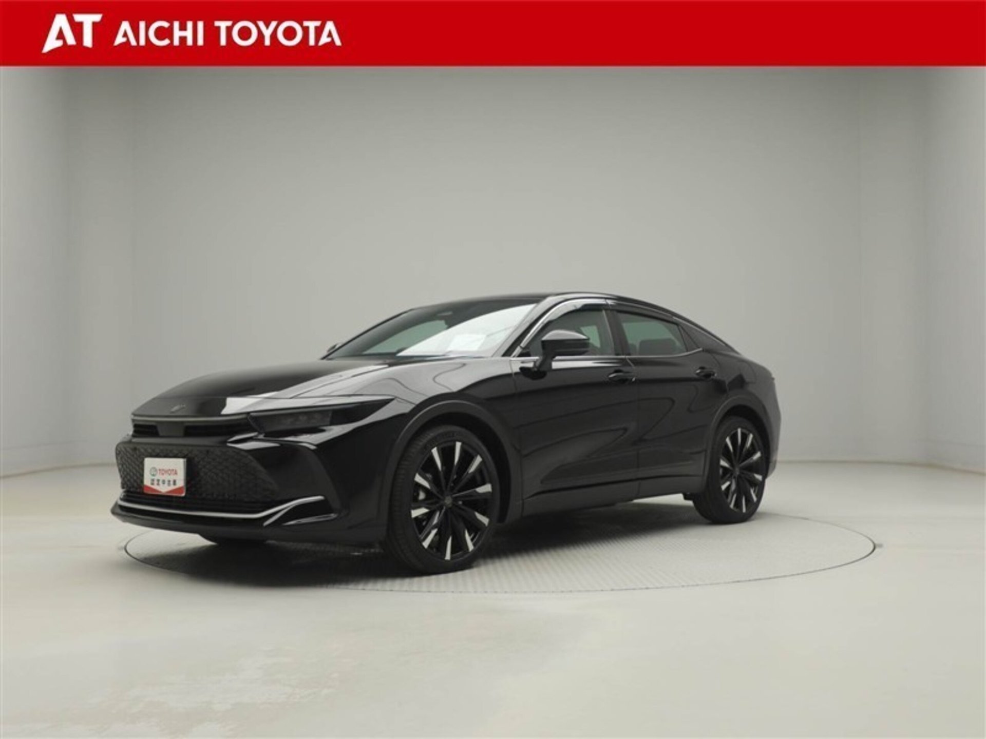 TOYOTA CROWN CROSSOVER - View 1