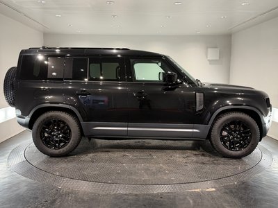 LAND ROVER DEFENDER - 6