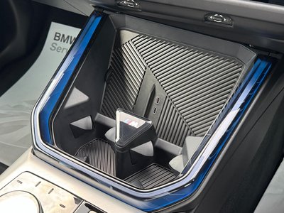 2025 BMW X3 thumbnail 37