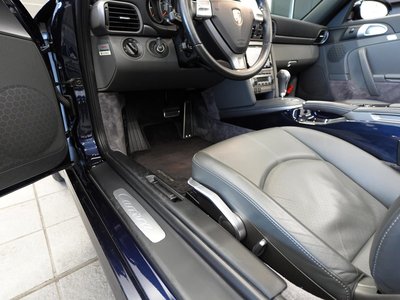 PORSCHE 911 CABRIOLET - 6