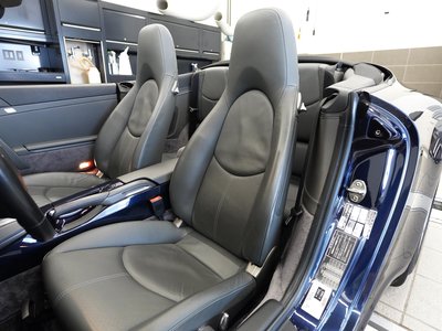 PORSCHE 911 CABRIOLET - 5