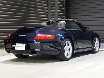 PORSCHE 911 CABRIOLET - 2