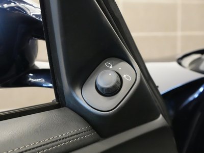 PORSCHE 911 CABRIOLET - 9