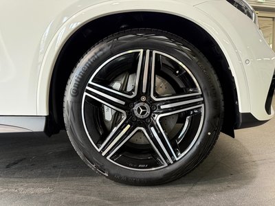 MERCEDES-BENZ GLC - 8