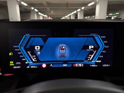 2025 BMW M5 — миниатюра 20