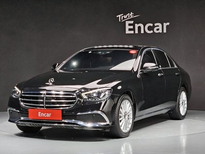 MERCEDES-BENZ E-CLASS - 1