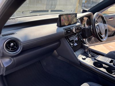 2023 Lexus IS thumbnail 68