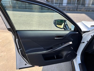 2023 Lexus IS thumbnail 137