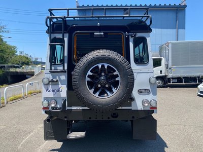 LAND ROVER DEFENDER - 5