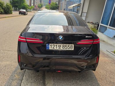 BMW 5 SERIES - 3