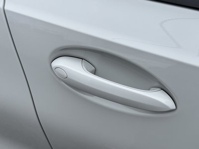 صورة مصغرة 31 لـ 2026 BMW M3 SEDAN