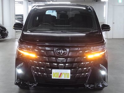 TOYOTA ALPHARD - 9