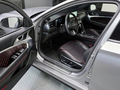 2022 Genesis THE NEW G70 SHOOTING BRAKE photo 10