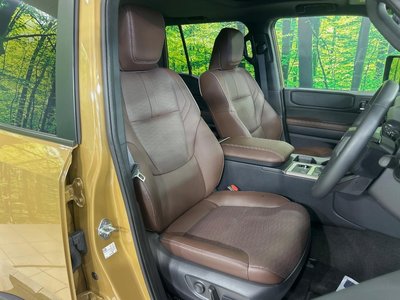 TOYOTA LAND CRUISER 250 - 8