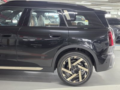 2026 MINI COOPER S COUNTRYMAN photo 6