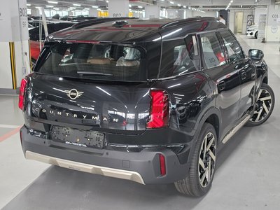 2026 MINI COOPER S COUNTRYMAN photo 3