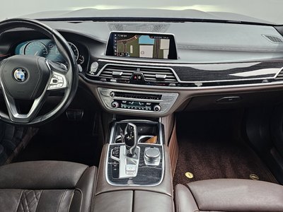 صورة 4 لـ 2019 BMW 7 SERIES