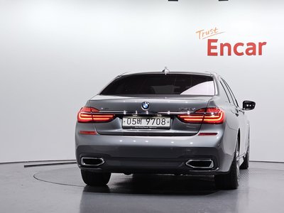 صورة 3 لـ 2019 BMW 7 SERIES