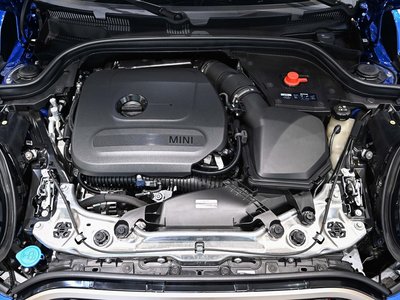 صورة 7 لـ 2025 MINI COOPER S