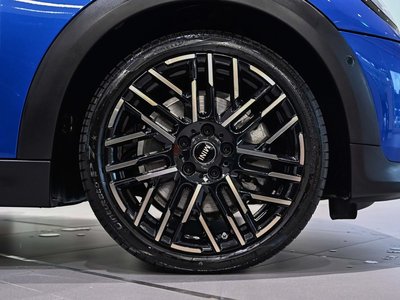 صورة 6 لـ 2025 MINI COOPER S