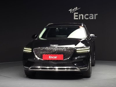 2022 Genesis GV70 photo 2
