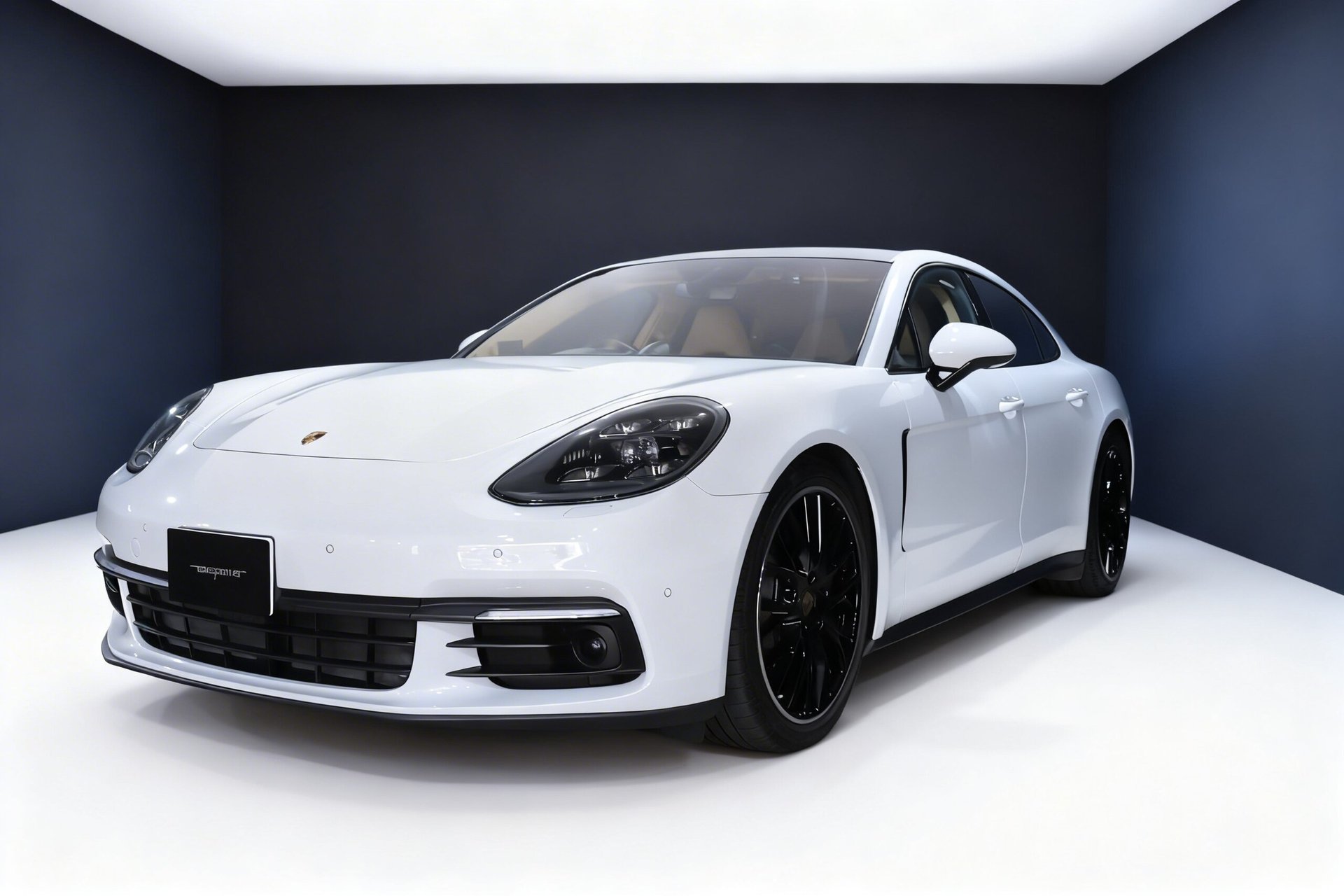 PORSCHE PANAMERA - View 1