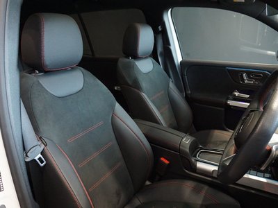 2024 Mercedes-BENZ GLB 缩略图 18
