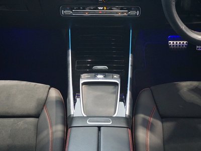 2024 Mercedes-BENZ GLB 缩略图 33