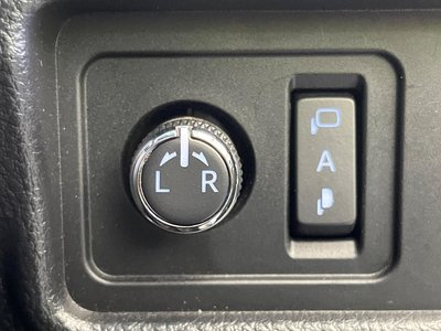 2023 Toyota LAND CRUISER PRADO 缩略图 66