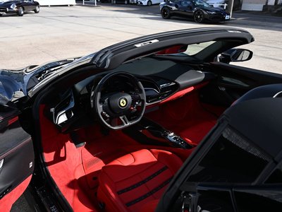 FERRARI SF90 SPIDER - 10