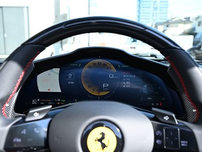 FERRARI SF90 SPIDER - 9