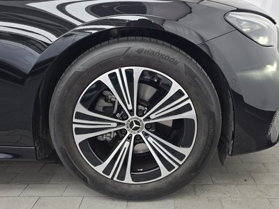 MERCEDES-BENZ E-CLASS - 8