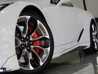 LEXUS LC CONVERTIBLE - 7