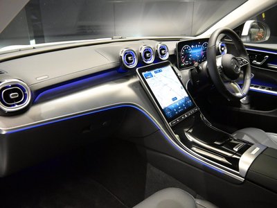 صورة مصغرة 59 لـ 2025 MERCEDES-BENZ C-CLASS