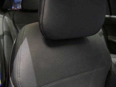 صورة مصغرة 49 لـ 2025 MERCEDES-BENZ C-CLASS
