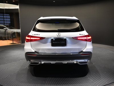 2025 MERCEDES-BENZ C-CLASS photo 6
