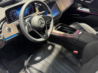 MERCEDES-BENZ E-CLASS - 10