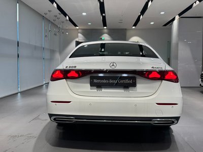 MERCEDES-BENZ E-CLASS - 3