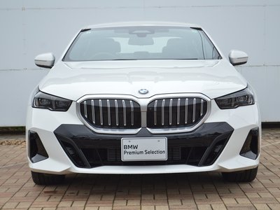 2024 BMW 5 SERIES — фото 10
